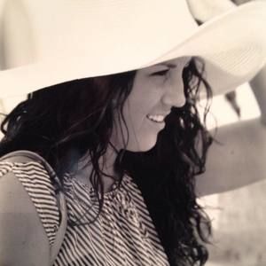 Meet your Posher, Allison hope