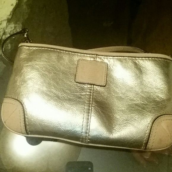 Coach leather wallet clutch