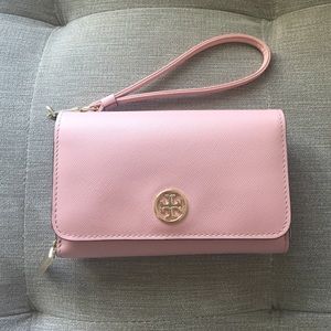 Tory Burch Robinson Envelope Smartphone Wristlets