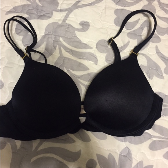 Victoria's Secret very sexy push up bra