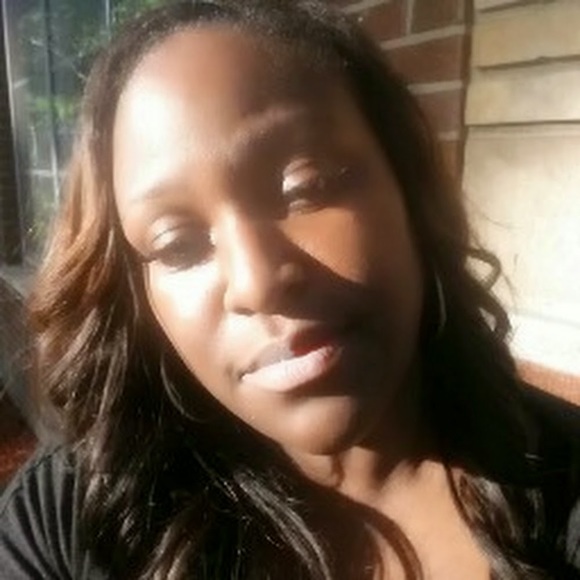 Meet your Posher, Octavia