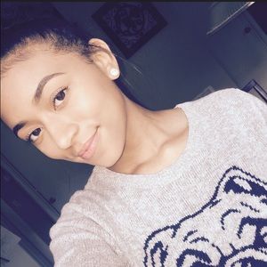 Meet your Posher, Tyra