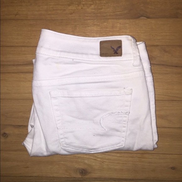 Artist Crop Stretch American Eagle Jeans size 8