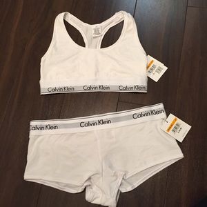 Brand new Calvin Klein white set