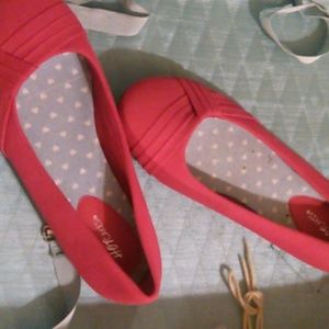 Red flats