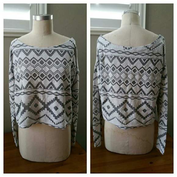 Karma Blue Aztec Gray and White Print Crop Knit