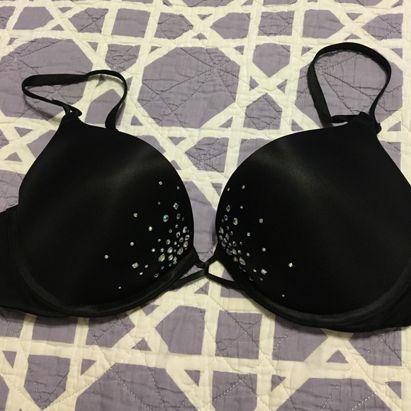 Victoria's Secret 36B never worn
