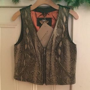 NWT HD snakeskin vest