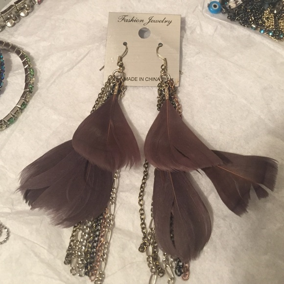 Feather and chain earrings