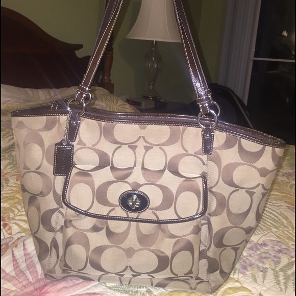 Large coach bag