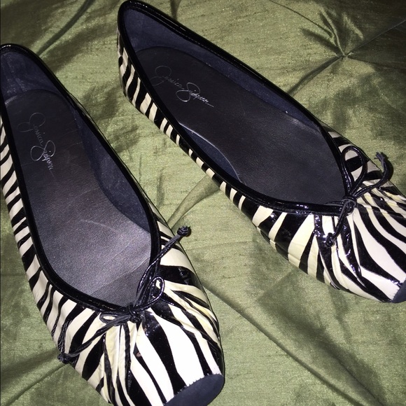 Zebra flats