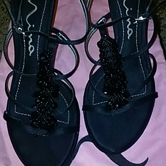 Giovana Heels - Picture 3 of 4