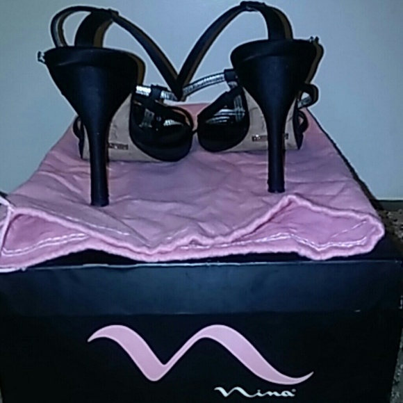 Giovana Heels - Picture 4 of 4