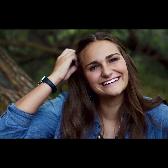 Meet your Posher, Makenna