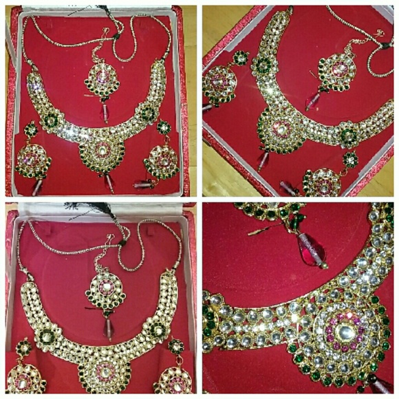 Indian Jewelry Set