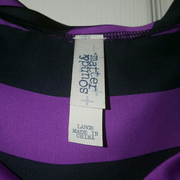 Silky purple and black top - Picture 2 of 3