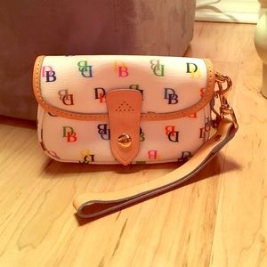 Dooney & Bourke Wristlet