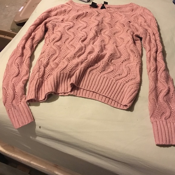 Rose pink sweater.