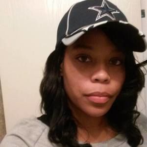 Meet your Posher, Karonda