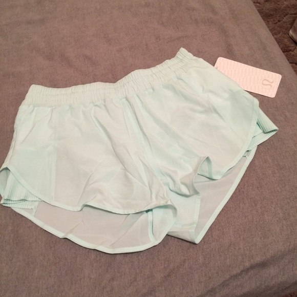 Lululemon Pleat To Street Short