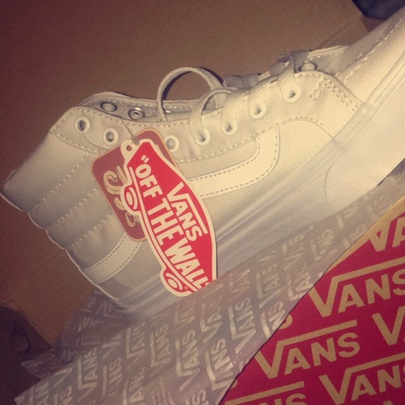 White Vans Sk8-Hi Slim shoes
