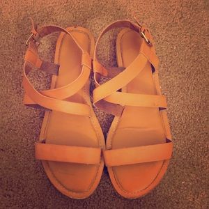 Report strappy brown sandals