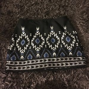 Black printed skirt