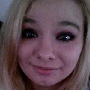 Meet your Posher, Candace