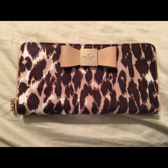 Kate spade wallet