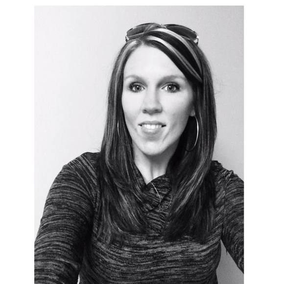 Meet your Posher, Alicia