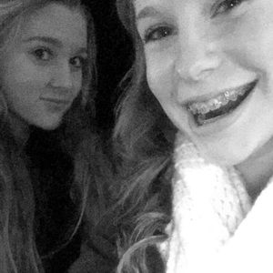 Meet your Posher, Phoebe