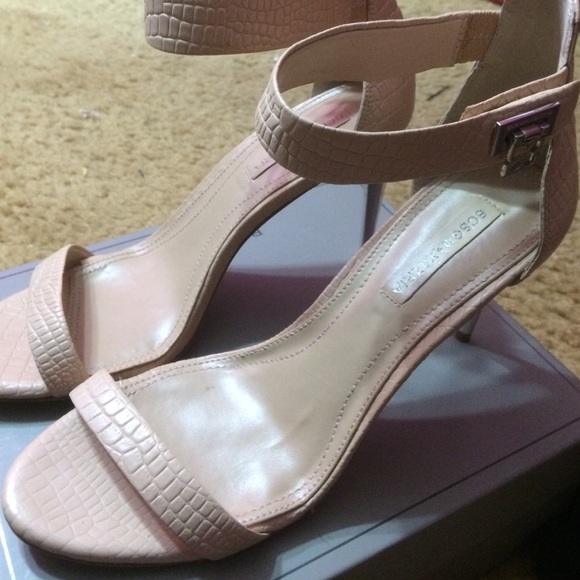 Bcbg leather nude sandals