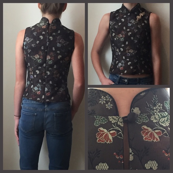 Embroidered Top - Picture 2 of 6