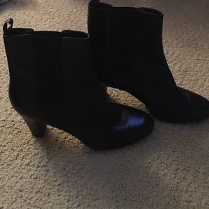 Women's black leather Ralph Lauren booties