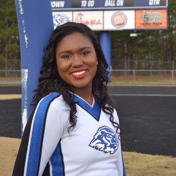 Meet your Posher, Brianna - Picture 1 of 1