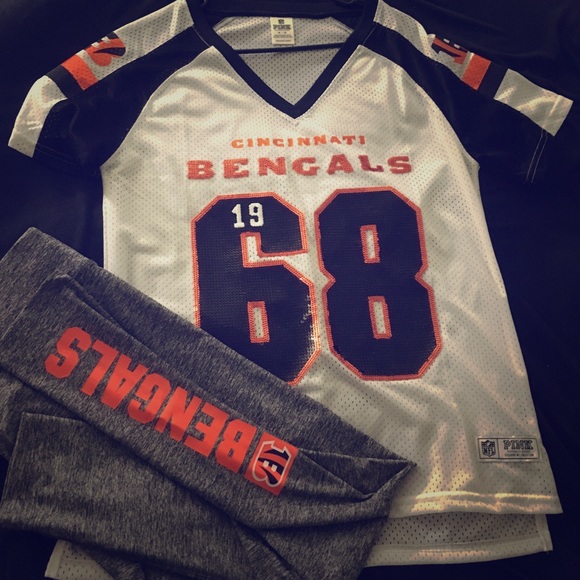 VS PINK Cincinnati Bengals Outfit