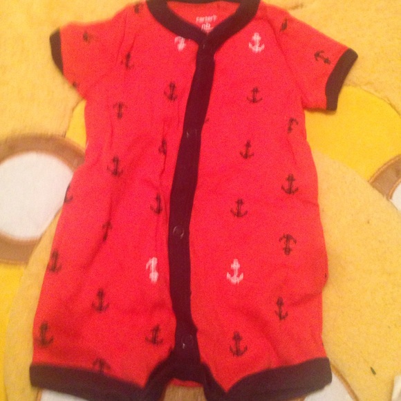 baby clothes - Picture 3 of 3