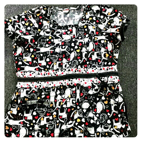 Kitty and Heart Scrub Top