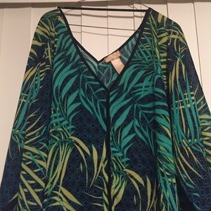 Pretty muti color blouse