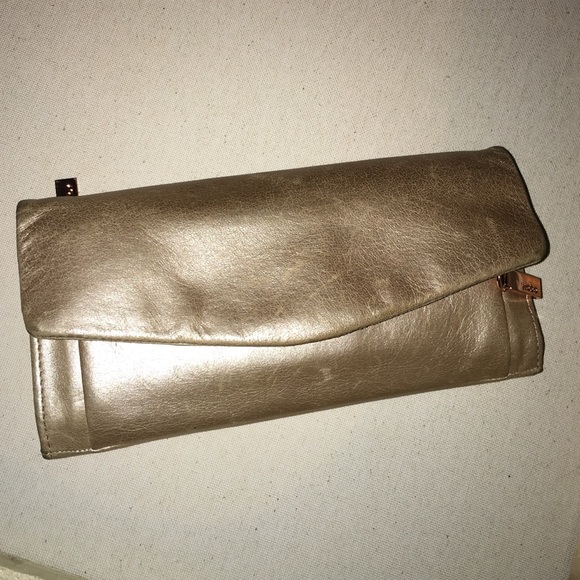 Hobo trifold wallet