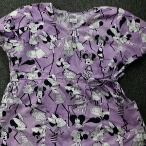 Minnie Mouse scrub top