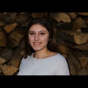 Meet your Posher, Christina