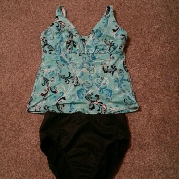 Miraclesuit 2 piece swimsuit