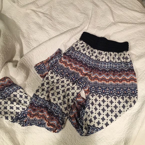 Flowy Patterned Pants