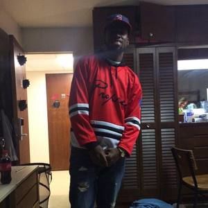 Meet your Posher, Gregory