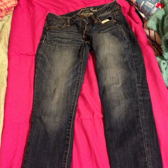 2 pairs of American eagle jeggings