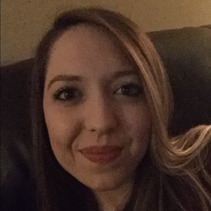 Meet your Posher, Ashlee