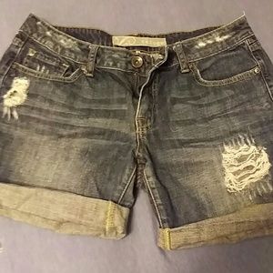 Refuge Distressed Jean Shorts
