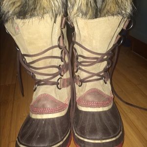 Sorel Joan of Arctic Boots Size 7