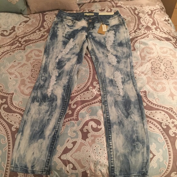 💫TWO TONE SWIRLED SKINNY JEANS💫